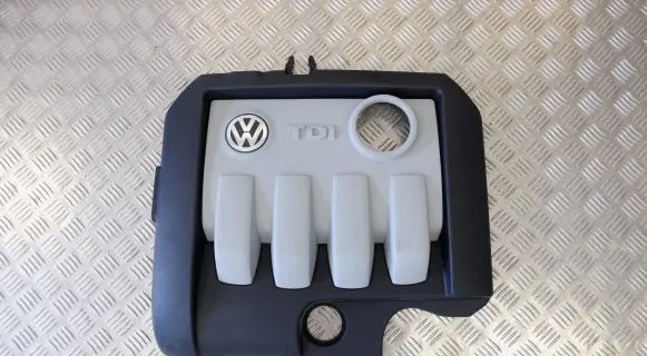 Volkswagen PASSAT B6 Engine cover (trim) 03G103925BL 03G103925BM 03G103925BN