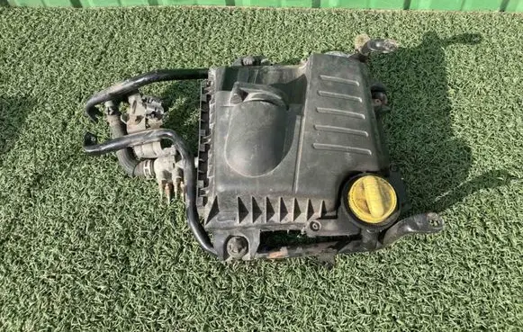 Air filter box