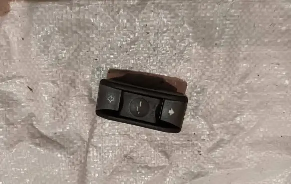 BMW 3 E46 Sunroof switch 6907288