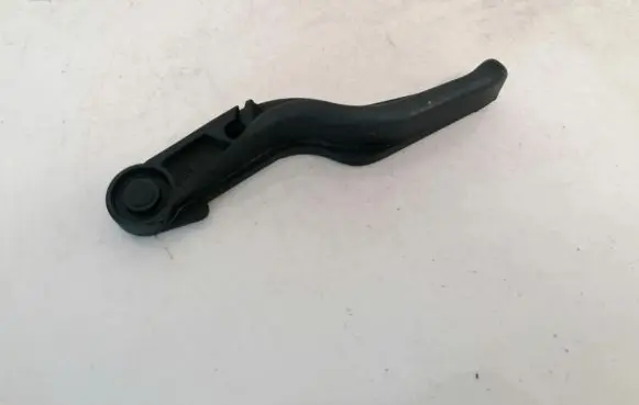 Opel Astra H Engine bonnet (hood) release handle