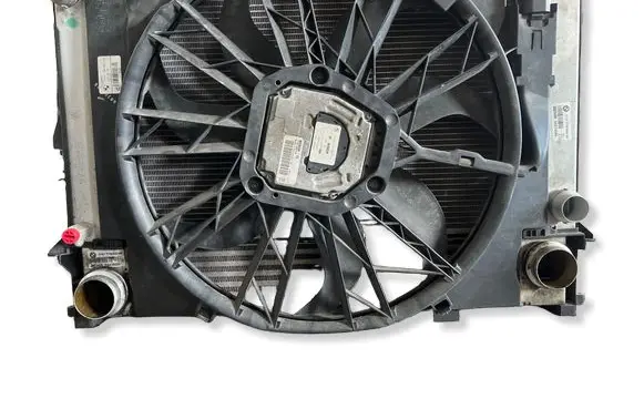 BMW 5 E60 E61 Radiator set 7810333 7795823 7805596