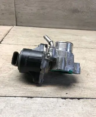 Mercedes-Benz E W213 EGR valve A6541405700