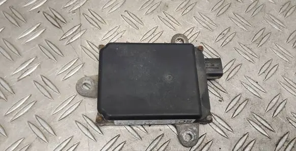 Toyota Sienna XL30 III Blind spot module 8816208020