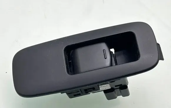 Nissan Qashqai Electric window control switch 25411BR00A 0683