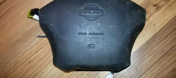 Nissan Micra Steering wheel airbag 6014892