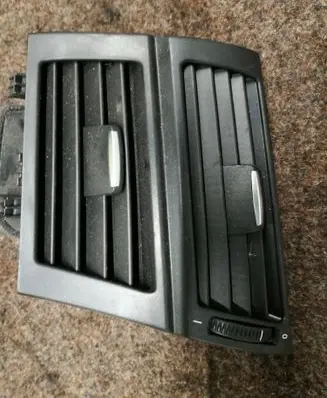 BMW X5 E70 Dashboard air vent grill cover trim 9227768