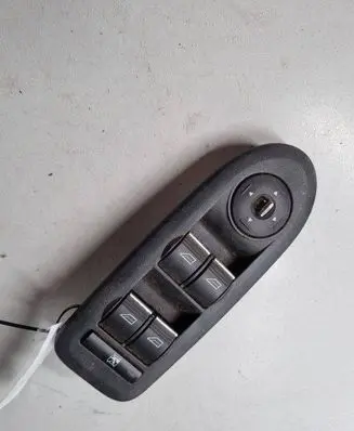 Ford Kuga I Electric window control switch 8M5T14A132AC