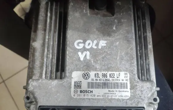 Volkswagen Golf VI Engine control unit/module 03L906022G 0281015420 03L906022LF