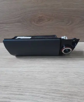 Volkswagen Touran I Car ashtray 1T1857961