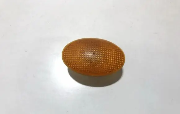 Front fender indicator light