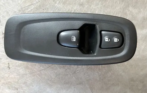 Renault Kadjar Electric window control switch 809616626R 156121291