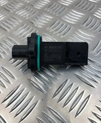 Opel Mokka Mass air flow meter 95930057 0281006311 310843760