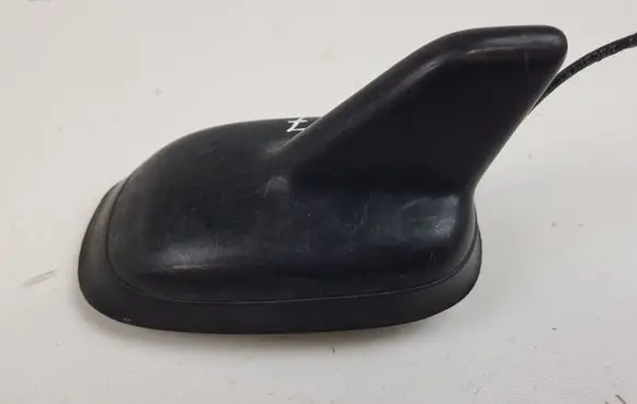 Volkswagen Scirocco Aerial GPS antenna 3C0035507AA