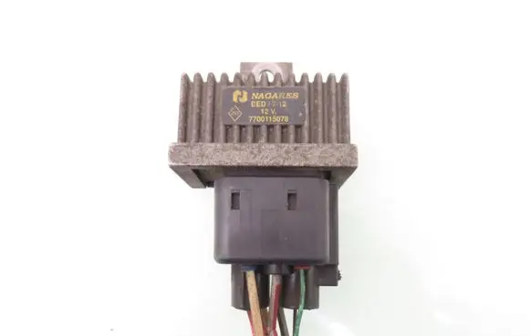 Renault Laguna II Glow plug pre-heat relay 7700115078