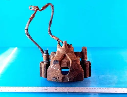 Mazda 6 Front brake caliper 3Y7
