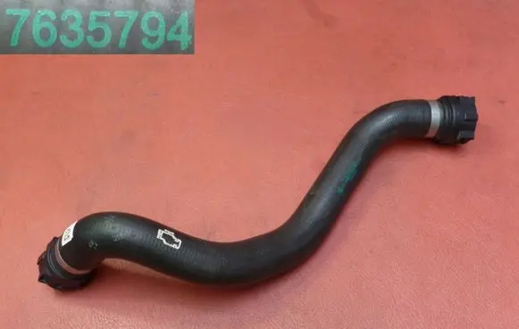 BMW 1 F20 F21 Engine coolant pipe/hose 7635794