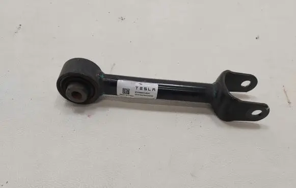 Tesla Model 3 Rear control arm 104443100G