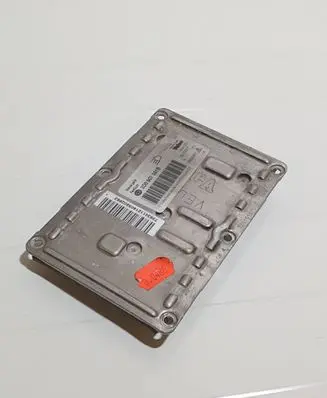 Volkswagen PASSAT B6 Xenon control unit/module 3D0907391B 89030471 13210017