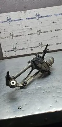 Opel Corsa E Wiper motor 13432685 367546129