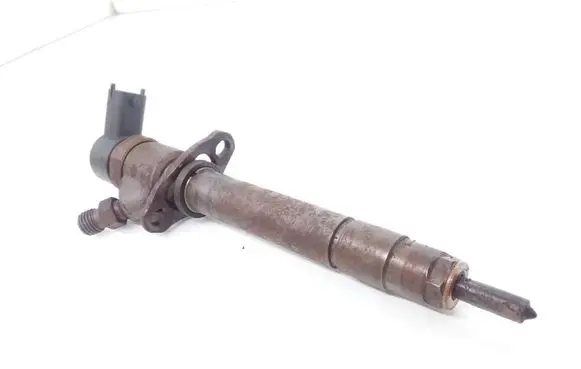 Volvo V70 Fuel injector 8658352 0445110078