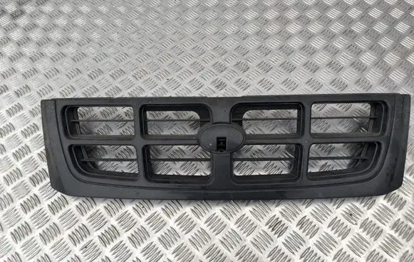 Subaru Forester SF Front bumper upper radiator grill 91065FC010 91065FC010VF