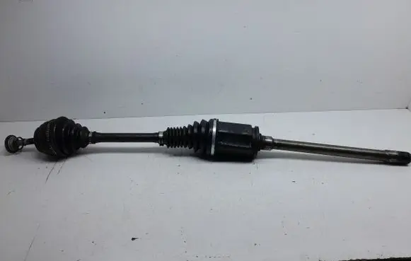 BMW 7 F01 F02 F03 F04 Front driveshaft