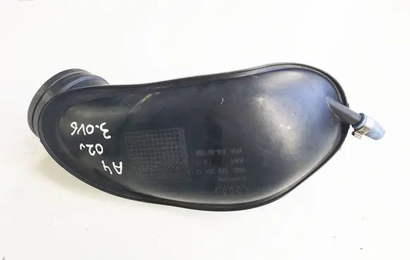 Audi A4 S4 B6 8E 8H Air intake duct part 06C133354G
