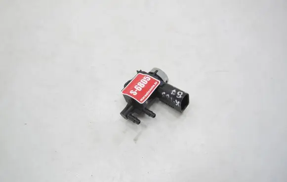 Volkswagen PASSAT B7 Turbo solenoid valve 1K0906283A