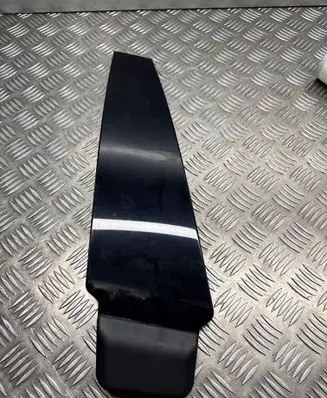 Maserati Ghibli (B) pillar trim (top) 6700247870 16079