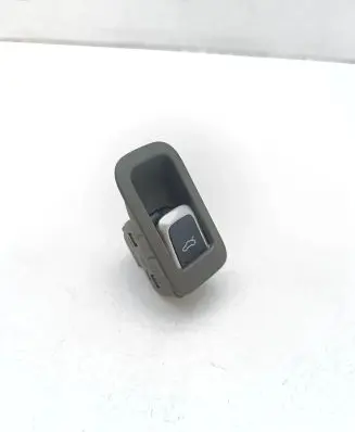 Audi Q5 SQ5 Tailgate opening switch 8K0959831B