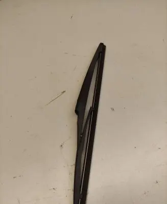 Toyota RAV 4 (XA50) Rear wiper blade 