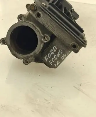 Ford Focus Throttle valve VP2S6U9E927F