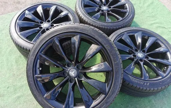 Tesla Model S R20 alloy rim 5JX20