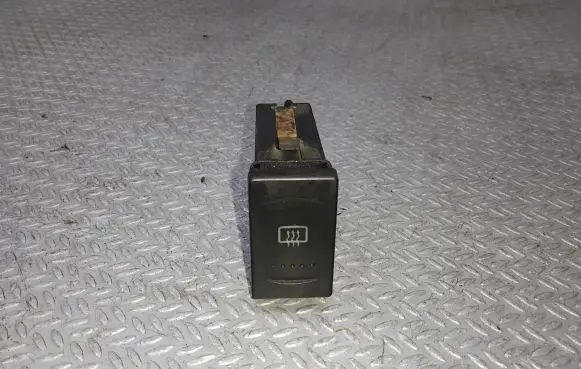 Volkswagen PASSAT B5 Windscreen/window heater switch 3B0959621B
