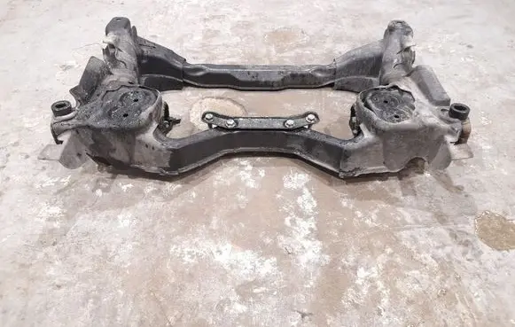 Mercedes-Benz SLK R172 Front subframe 1716200387 1726202000