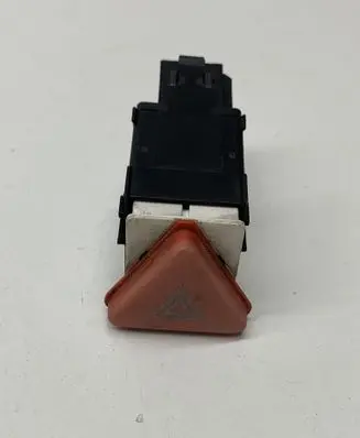 Skoda Fabia Mk1 (6Y) Hazard light switch 6Y0953235