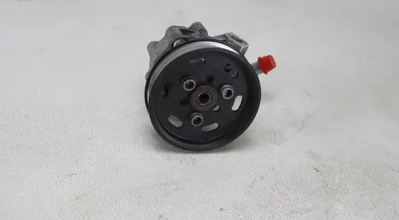 Audi A4 S4 B8 8K Power steering pump 8K0145154H 7651955156