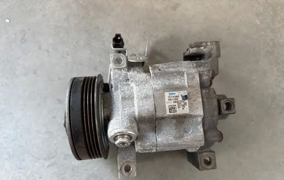 Subaru WRX STI Air conditioning (A/C) compressor (pump) 73111FG002 Z0011100A 5060575531