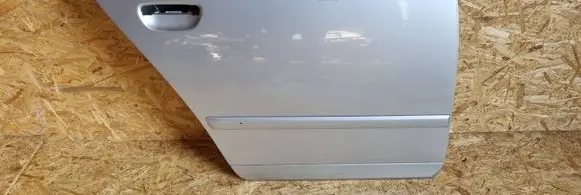 Audi A4 S4 B7 8E 8H Rear door