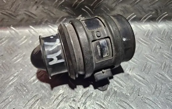 Mazda Xedos 6 Mass air flow meter 1972000060