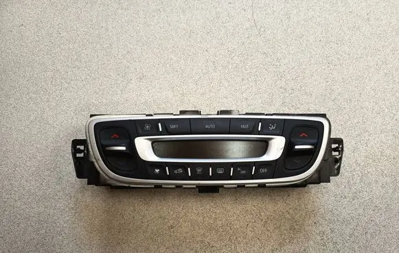 Renault Megane III Climate control unit T1001936V 275100007R 100217320295C
