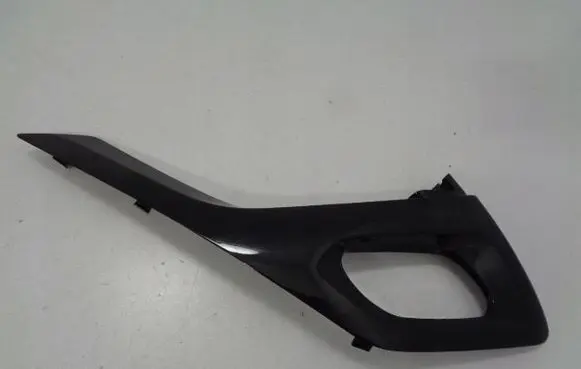 Peugeot 208 I Other front door trim element 491100116351