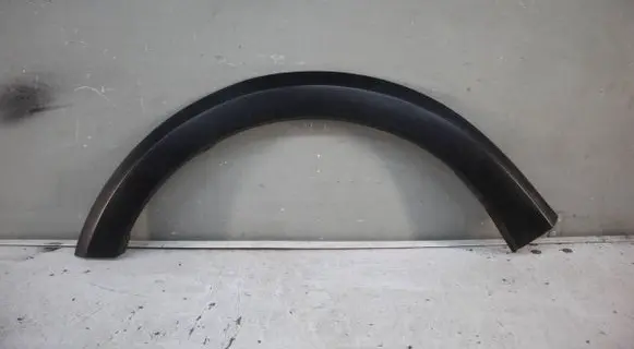 Front arch trim