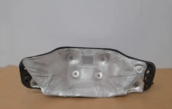 Porsche Cayenne (9Y0 9Y3) Heat shield in engine bay 4M0819523