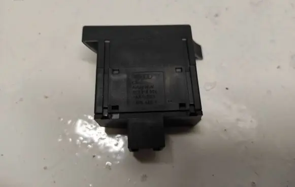 Audi A4 S4 B7 8E 8H Headlight level height control switch 8E1919094 0164581