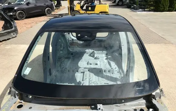 Volvo EX30 Front windscreen/windshield window 