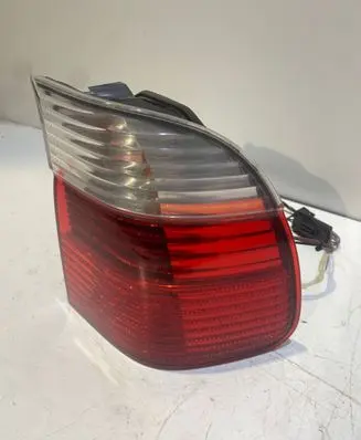 BMW 5 E39 Tail light bulb cover holder 2496339 393390 M21M