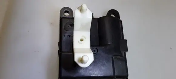 Nissan Primera A/C air flow flap actuator/motor 
