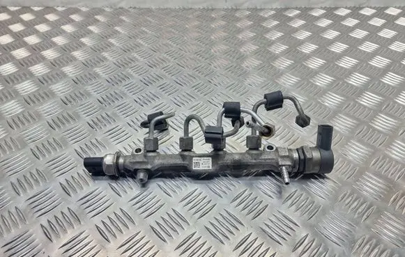 Skoda Octavia Mk3 (5E) Fuel main line pipe 04L089B