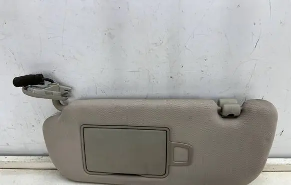 Sun visor